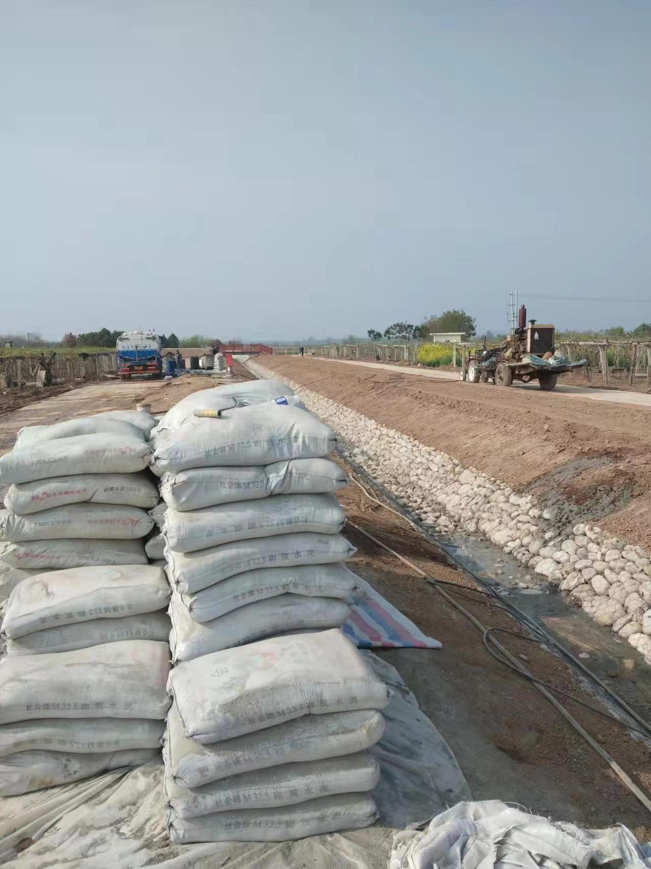 佛罗镇小导管注浆